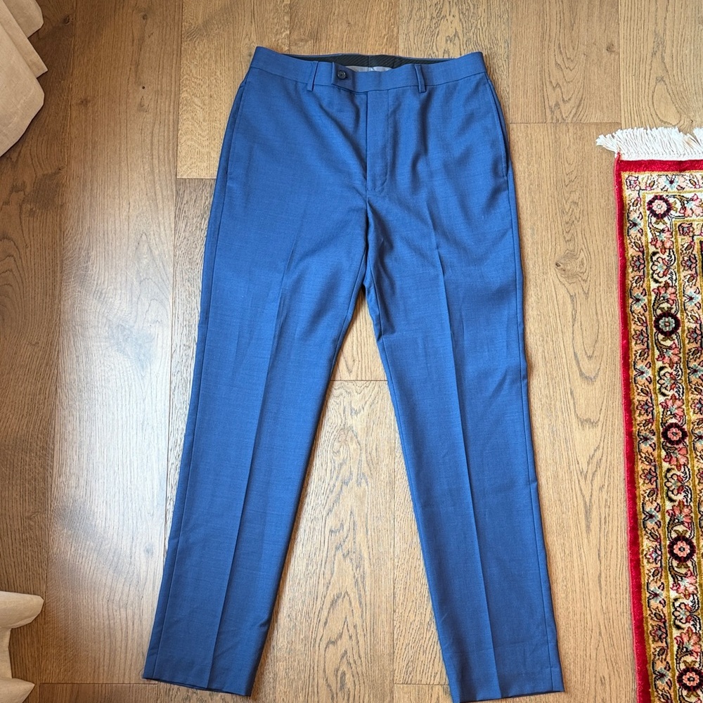 Calvin Klein 100%Wool Dress Pants